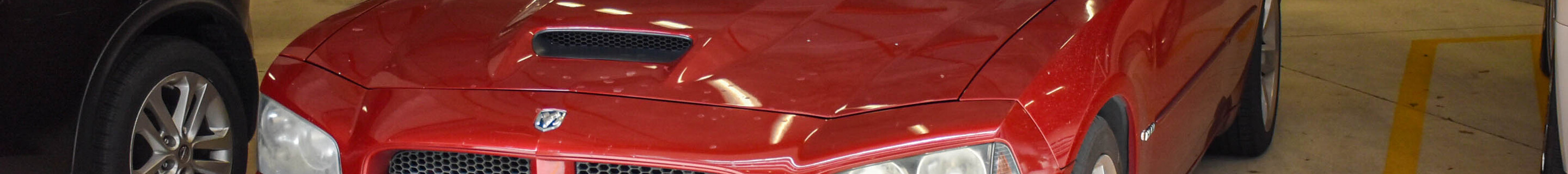 Dodge Charger SRT-8