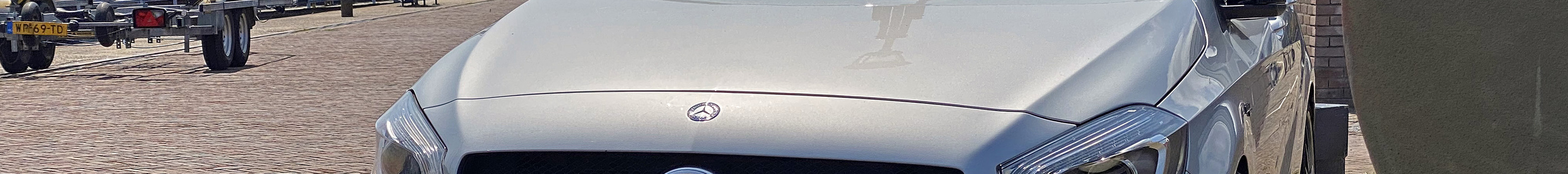 Mercedes-Benz A 45 AMG