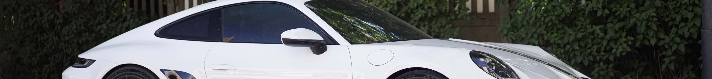 Porsche 992 GT3 Touring