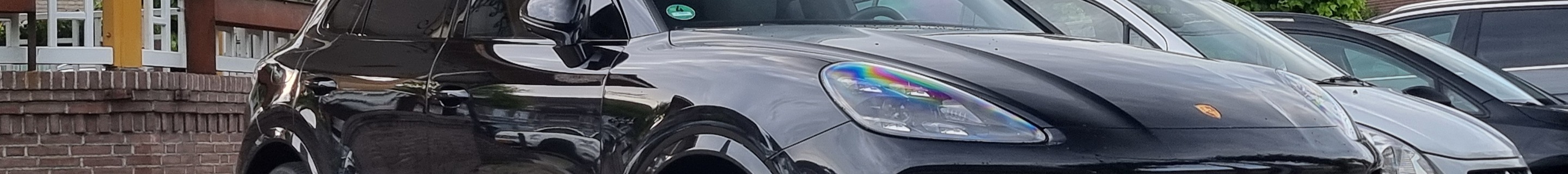 Porsche Cayenne Turbo S E-Hybrid