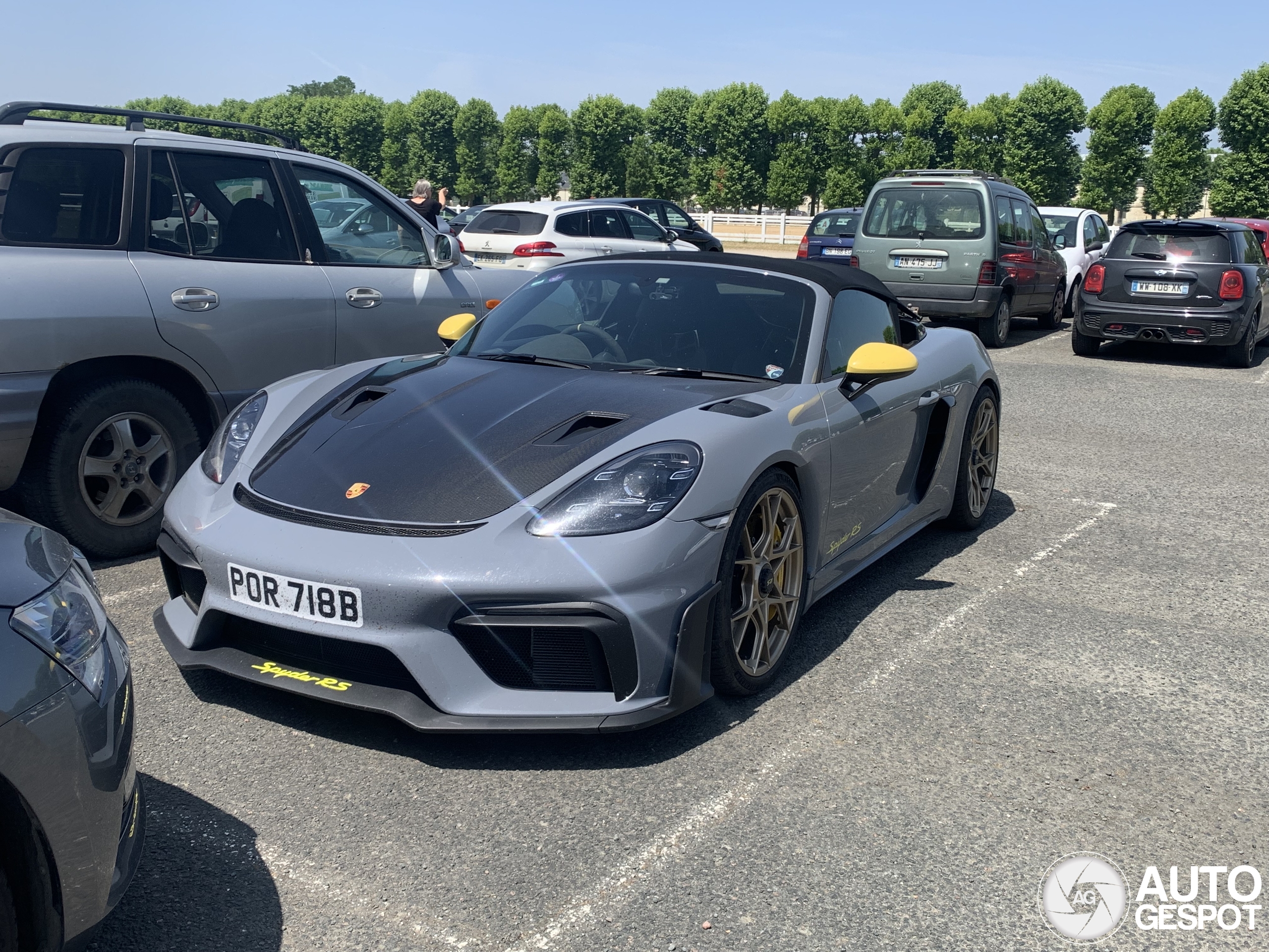 Porsche 718 Spyder RS Weissach Package