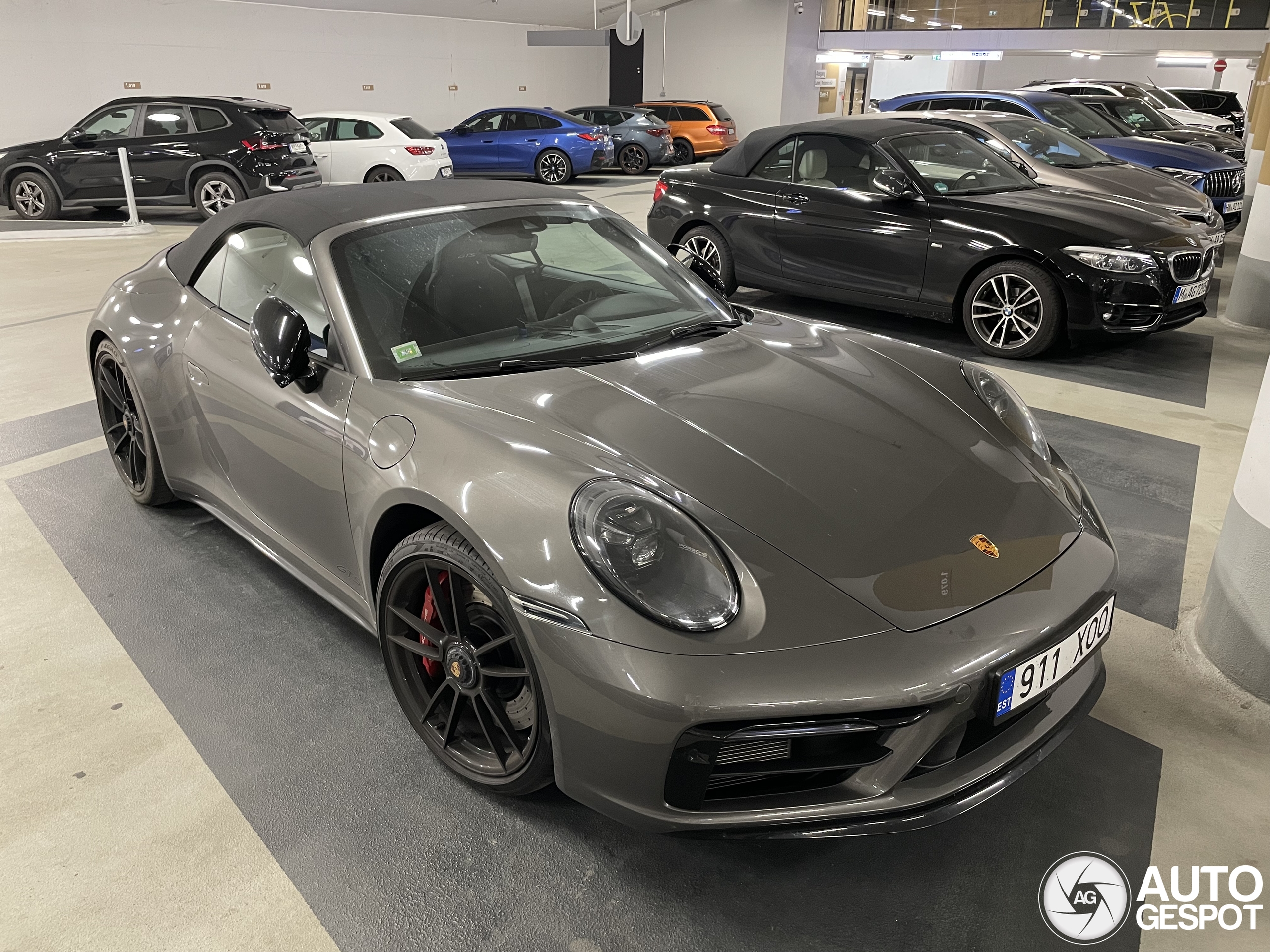 Porsche 992 Carrera 4 GTS Cabriolet