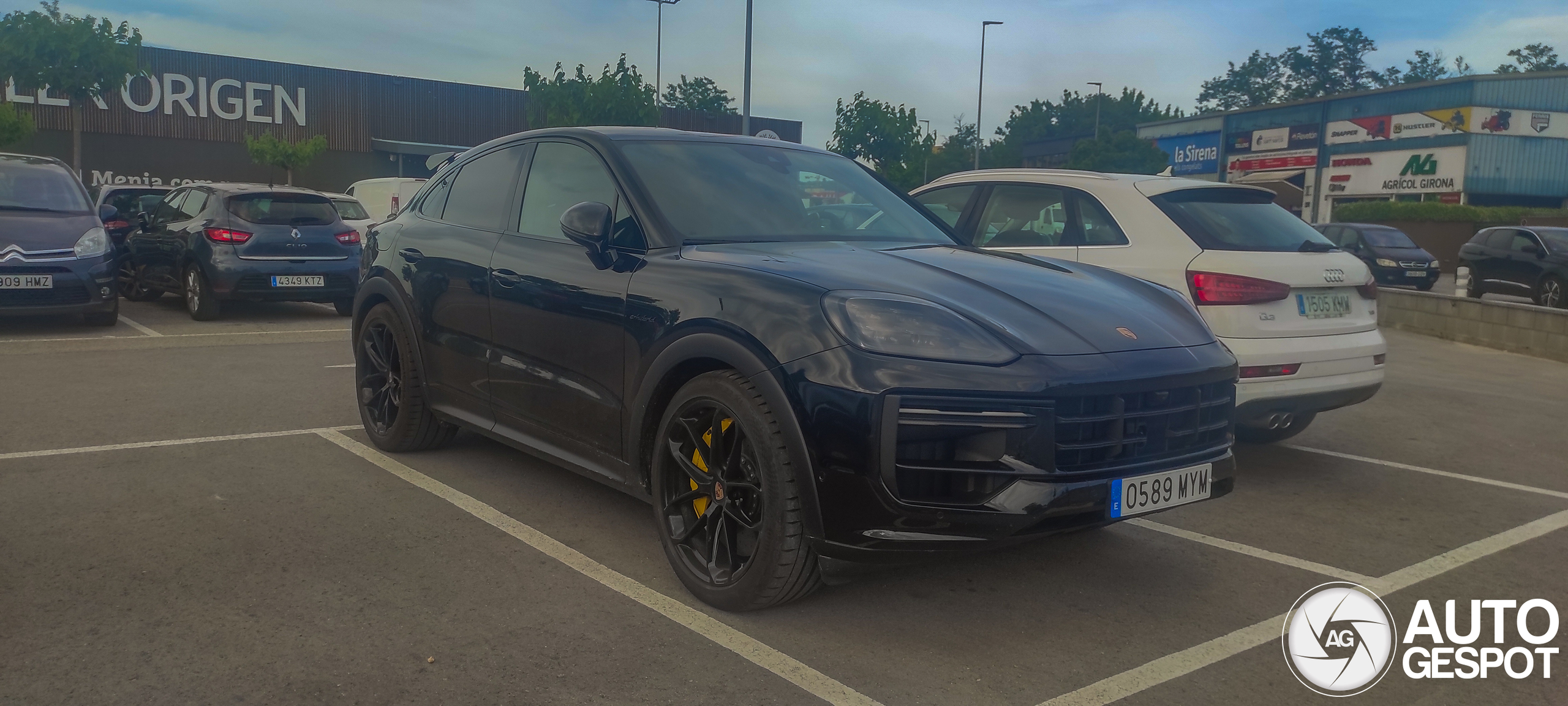 Porsche Cayenne Coupé Turbo E-Hybrid