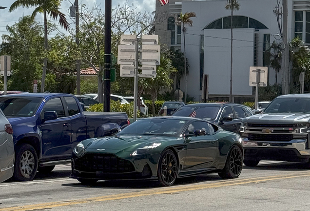 Aston Martin DB12