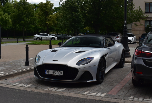 Aston Martin DBS Superleggera Volante