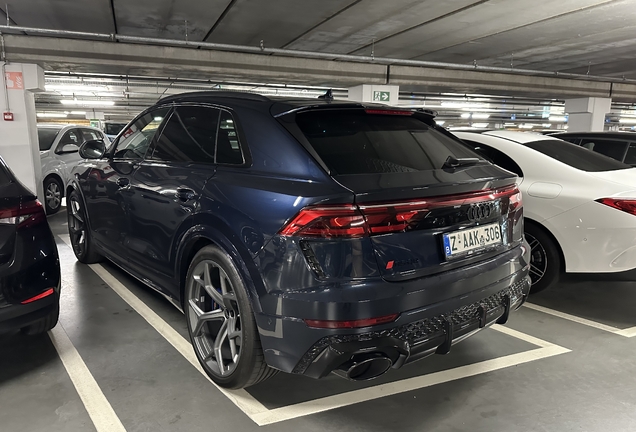 Audi RS Q8 2024