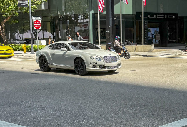Bentley Continental GT 2012