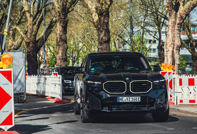 BMW XM G09