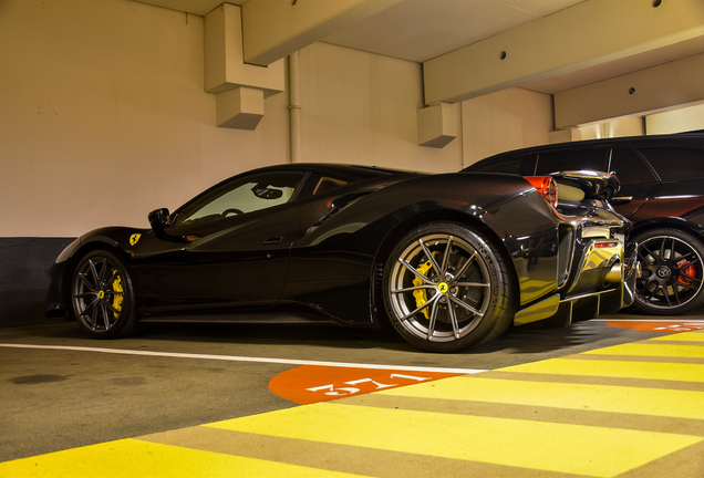 Ferrari 488 Pista