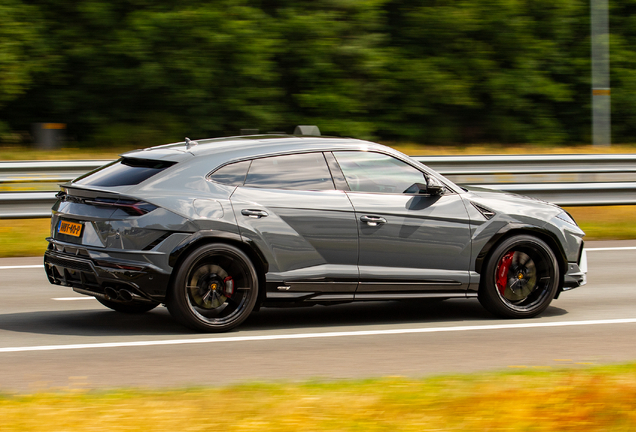 Lamborghini Urus S
