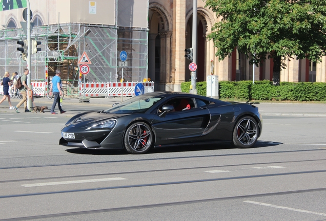 McLaren 570S