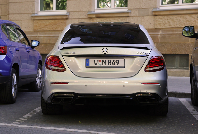 Mercedes-AMG E 63 S W213