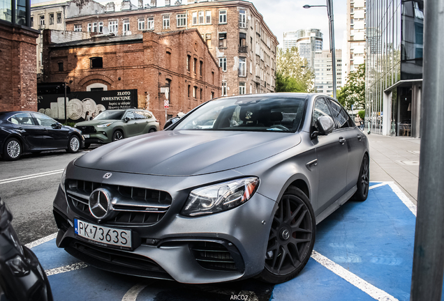 Mercedes-AMG E 63 S W213