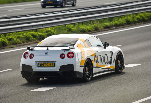 Nissan GT-R
