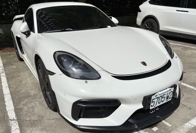 Porsche 718 Cayman GT4