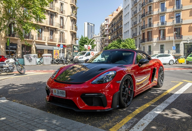 Porsche 718 Spyder RS Weissach Package