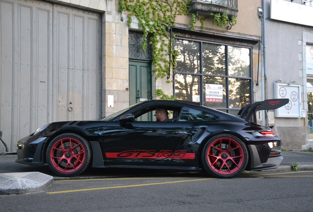 Porsche 992 GT3 RS Weissach Package