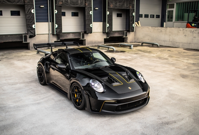 Porsche 992 GT3 RS Weissach Package