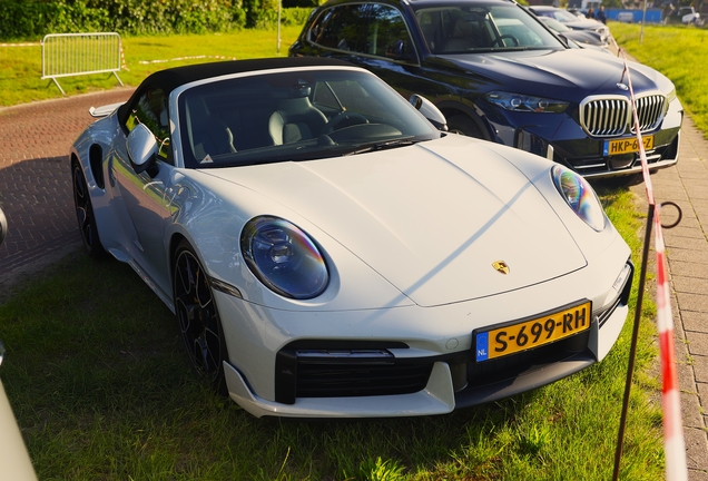 Porsche 992 Turbo S Cabriolet