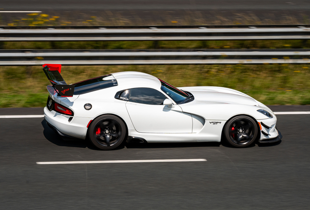 SRT Viper GT