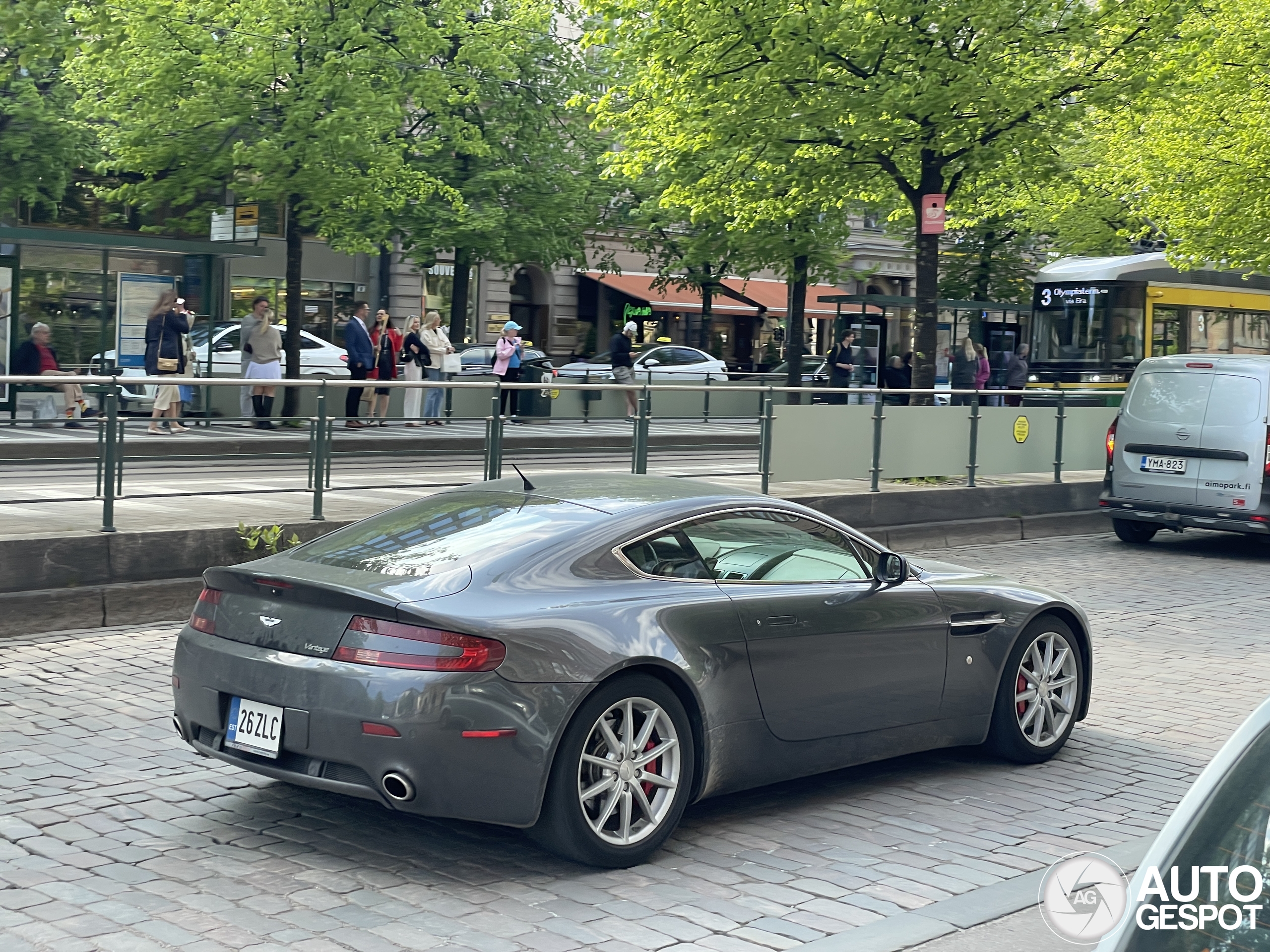 Aston Martin V8 Vantage