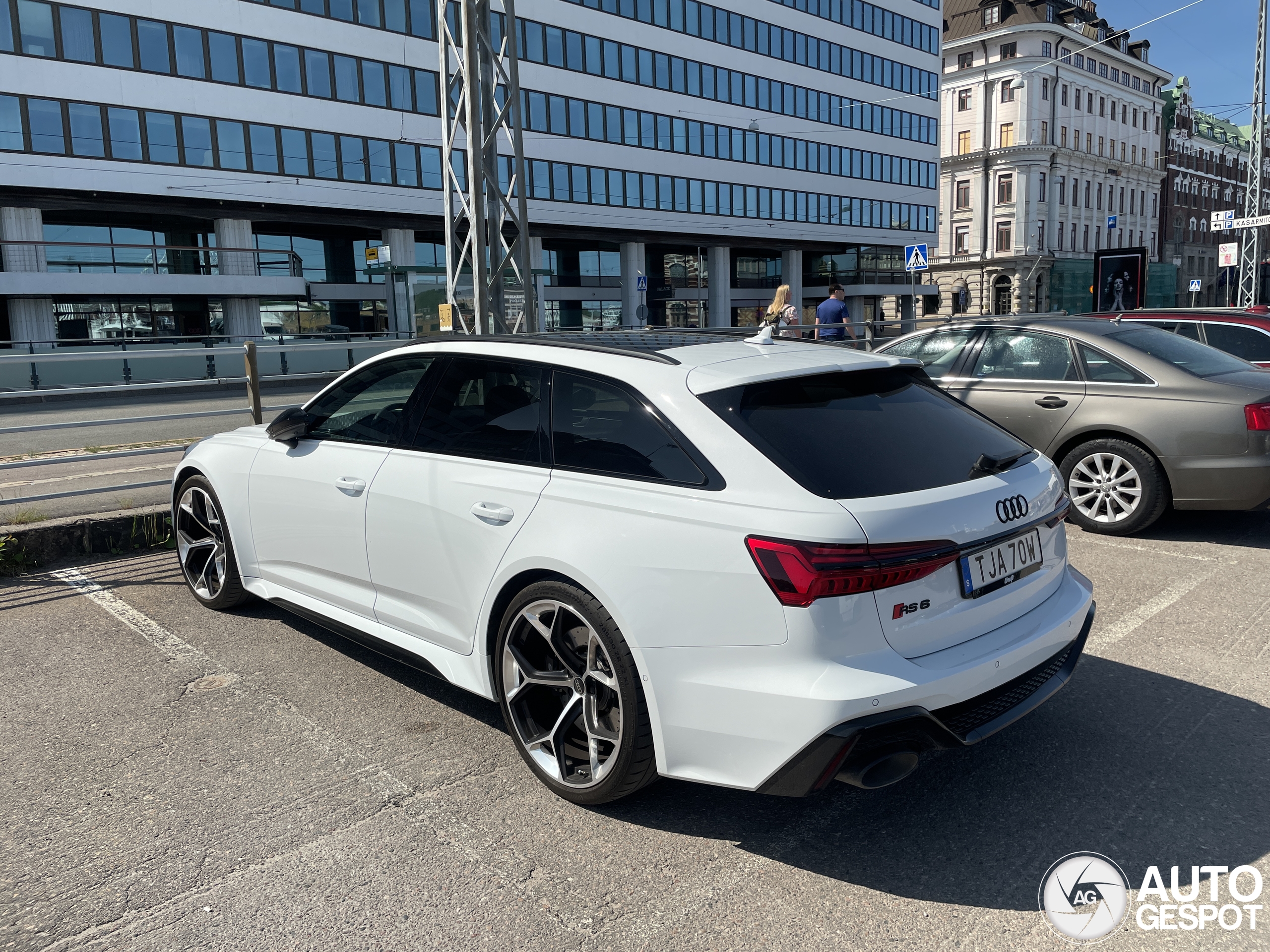Audi RS6 Avant C8