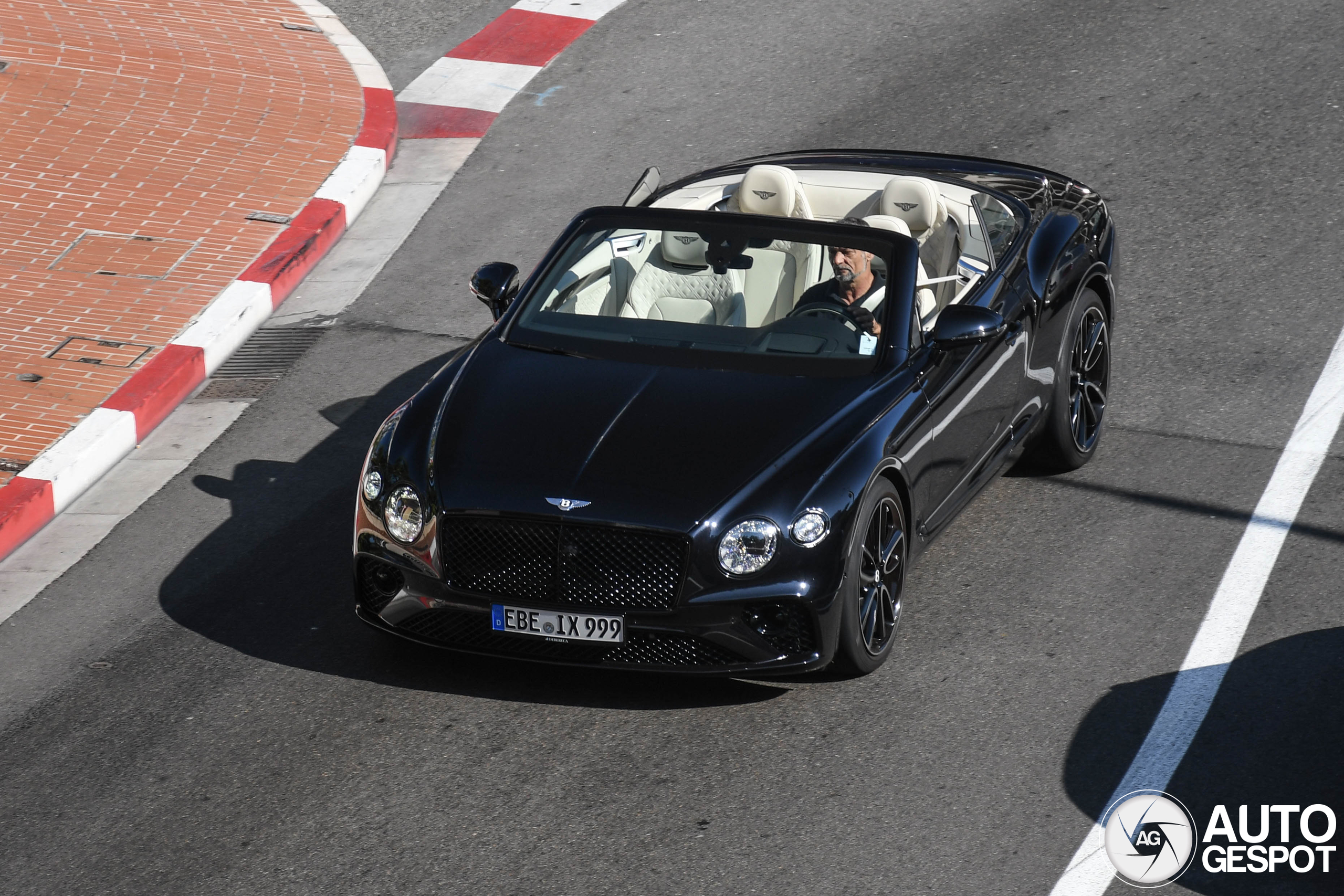 Bentley Continental GTC V8 2020