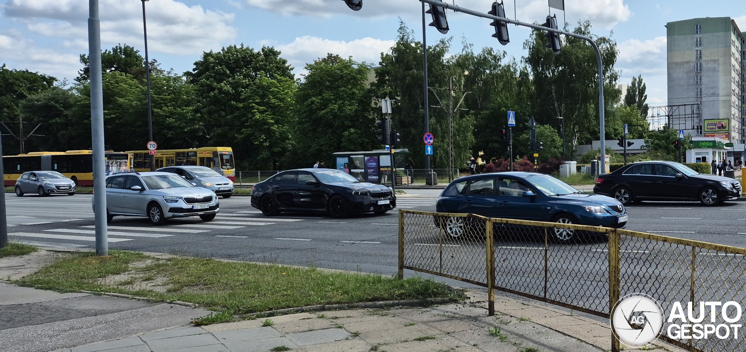 BMW M5 G90