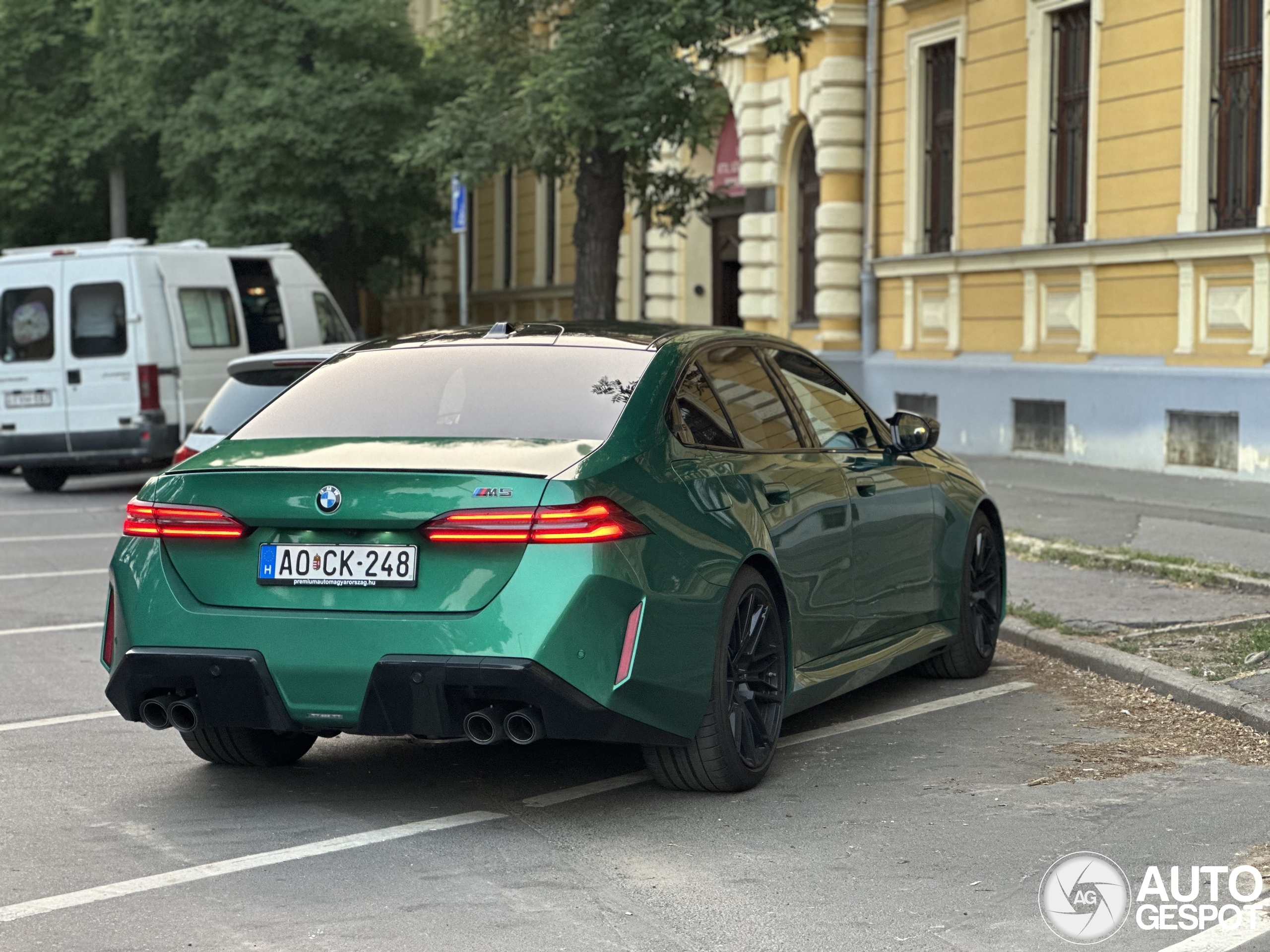 BMW M5 G90