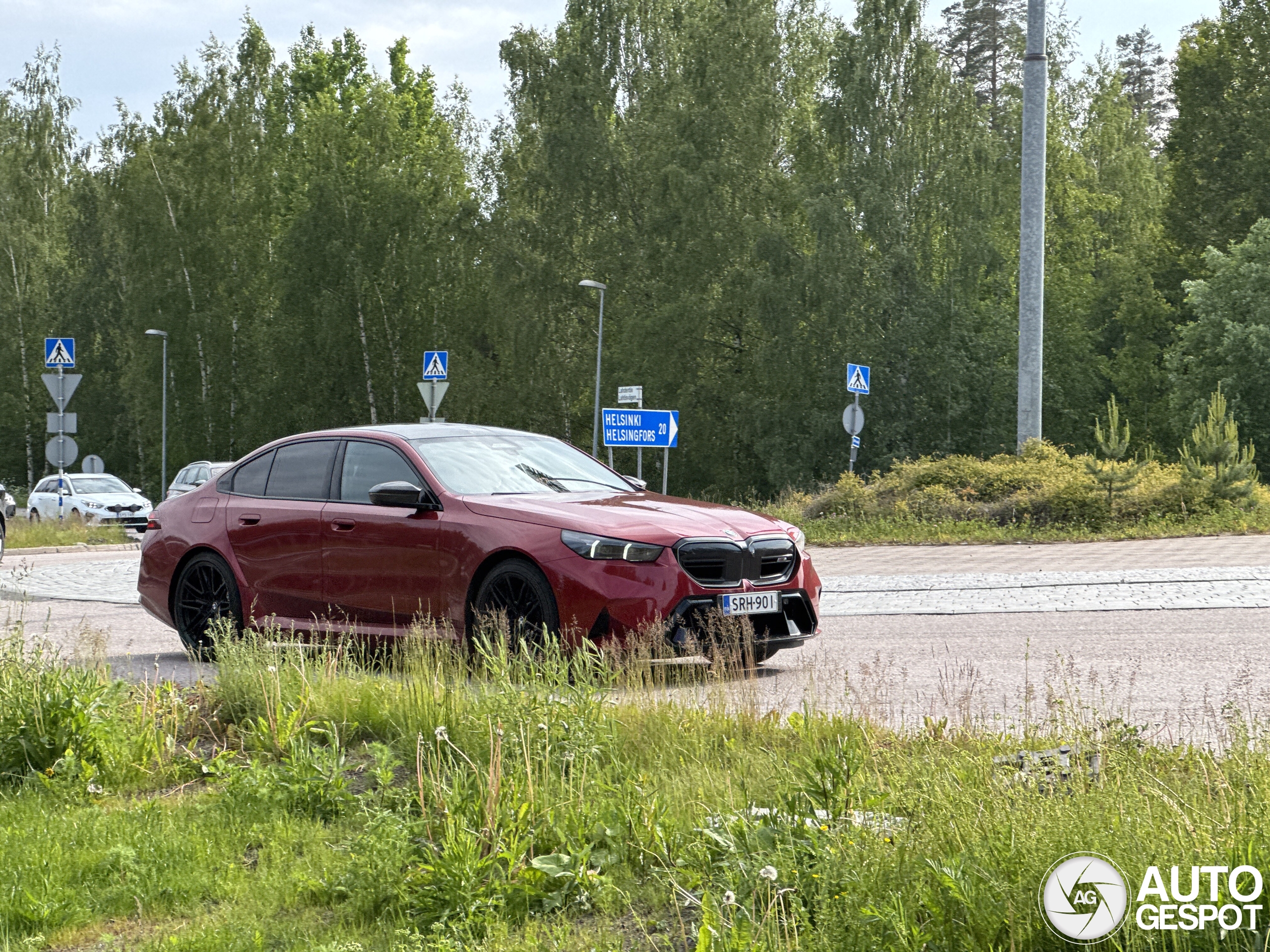 BMW M5 G90