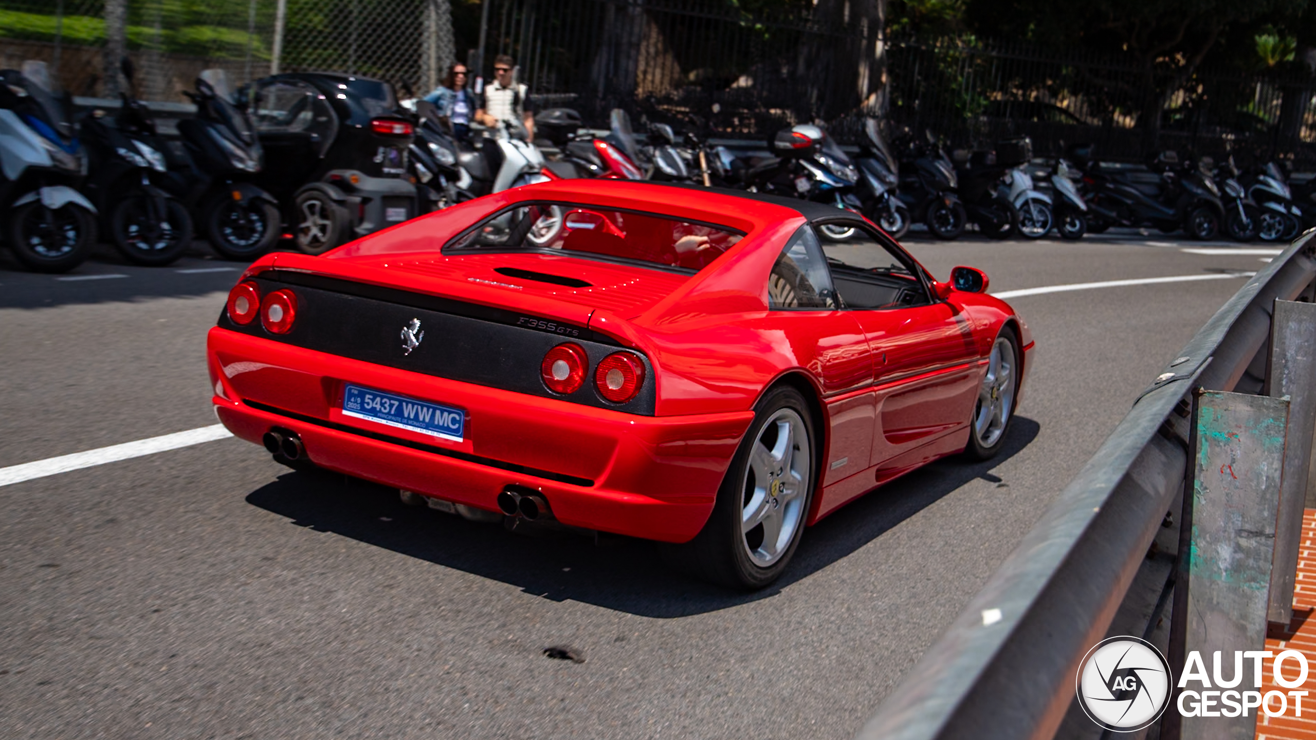 Ferrari F355 GTS