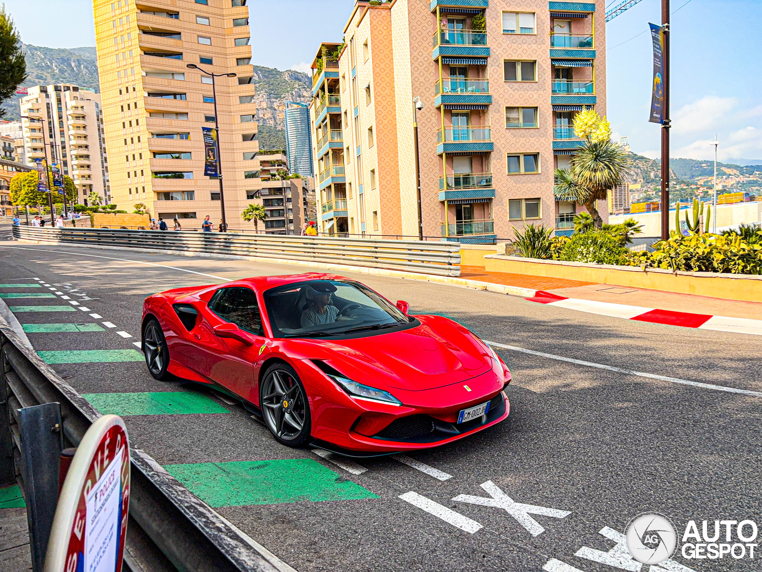 Ferrari F8 Spider