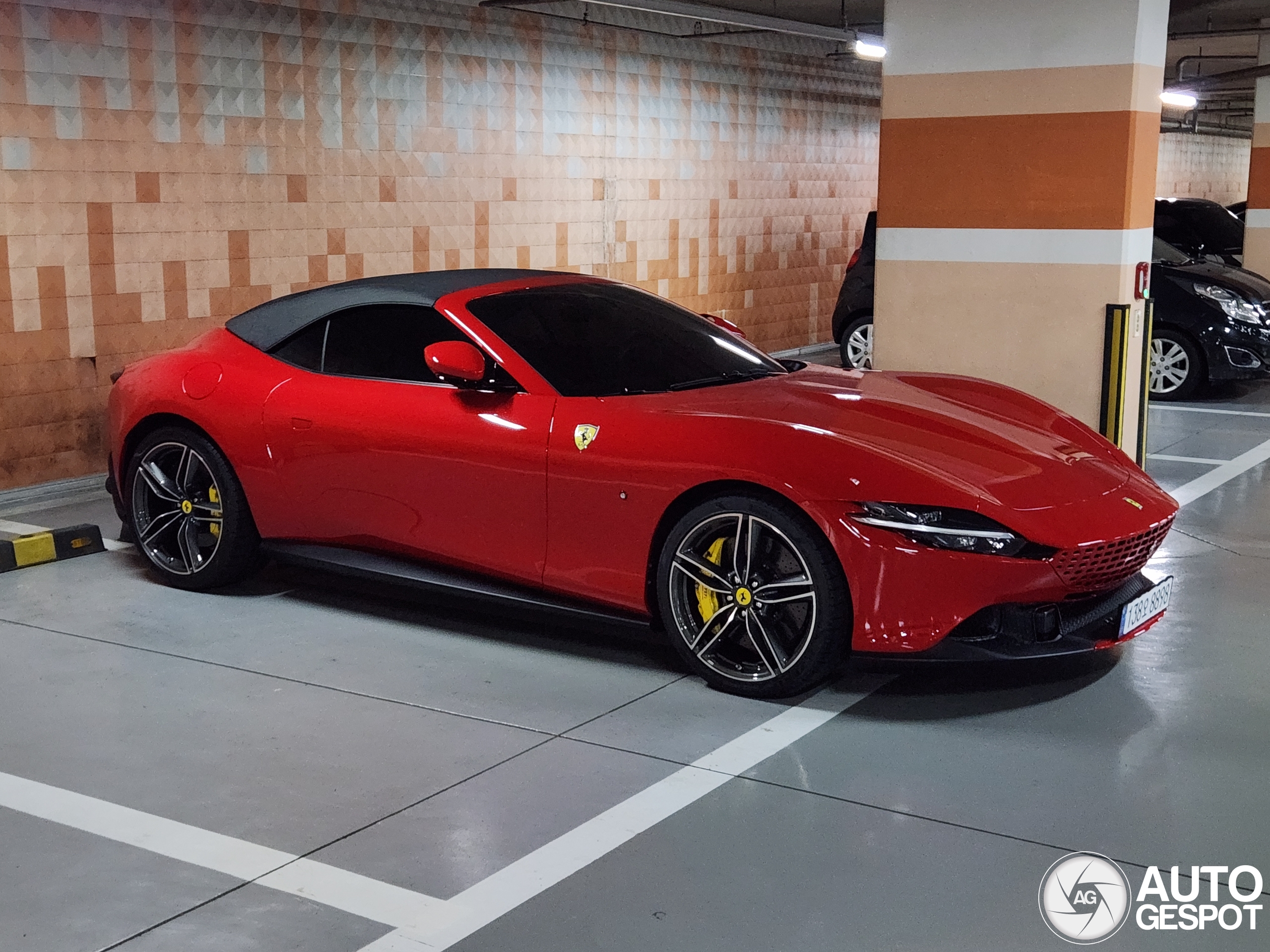Ferrari Roma Spider