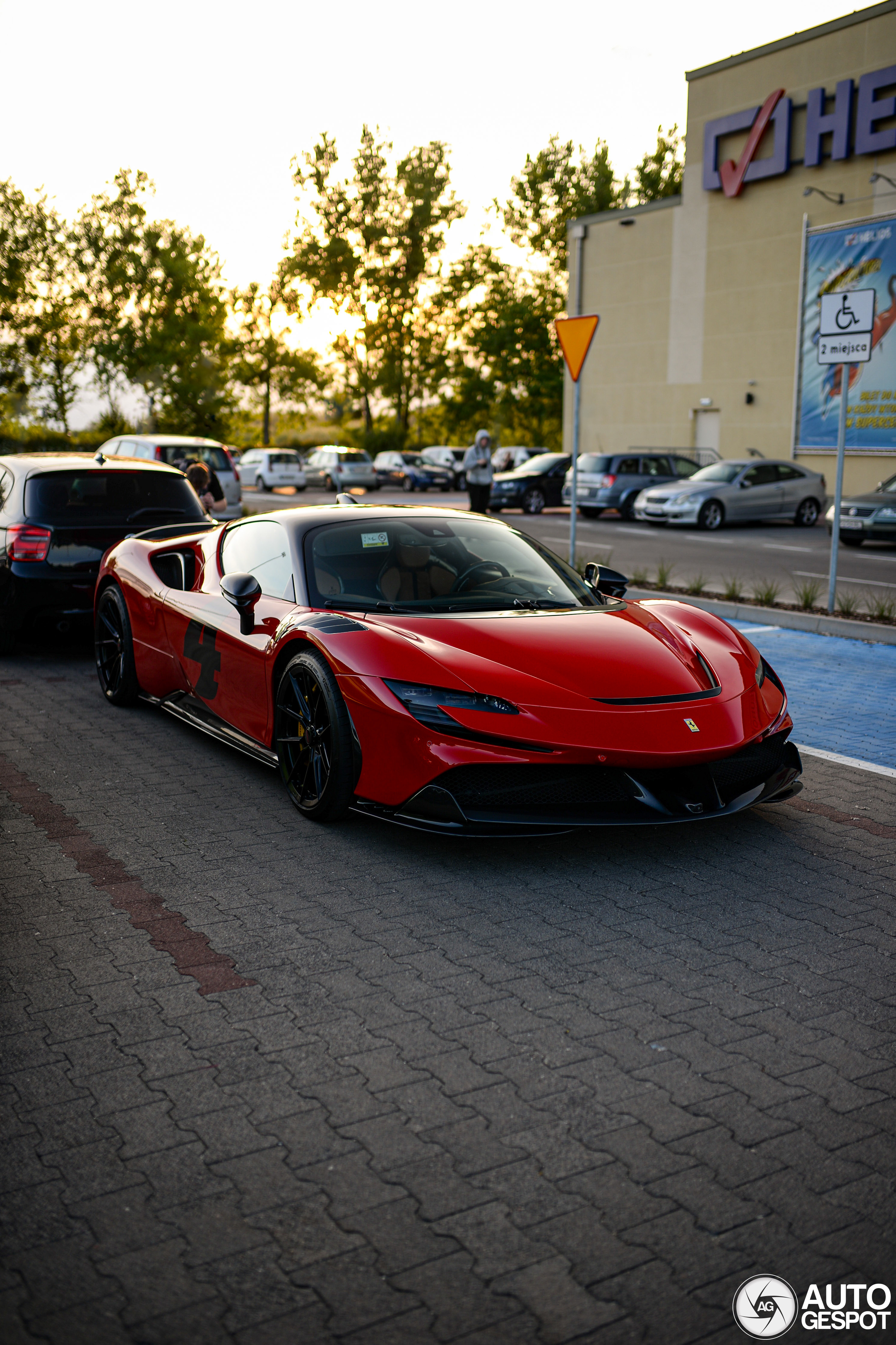 Ferrari SF90 Stradale Assetto Fiorano Novitec Rosso