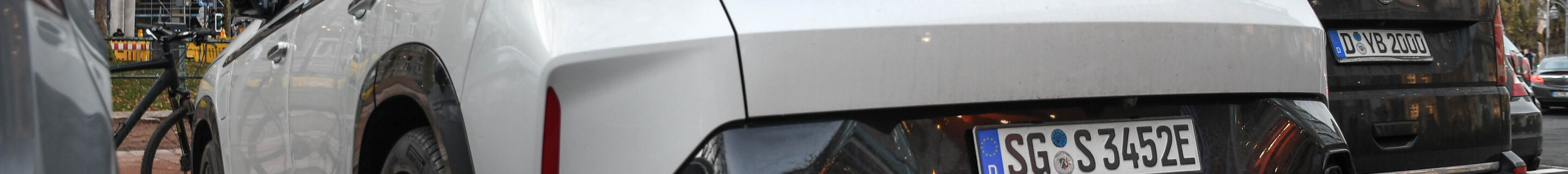 BMW XM G09