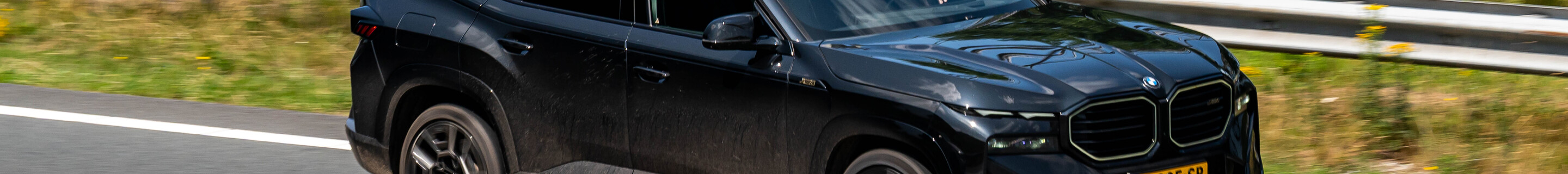 BMW XM G09
