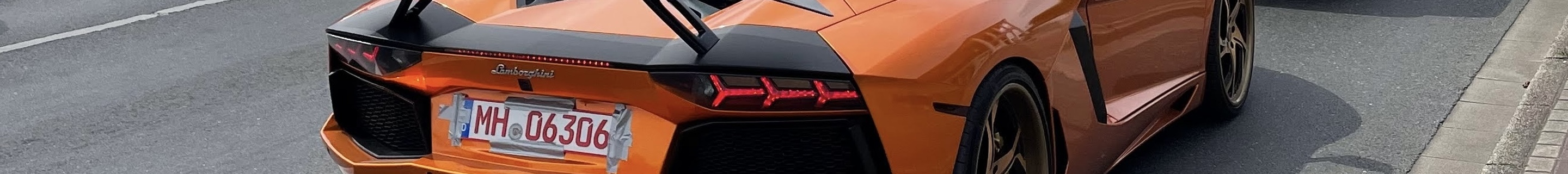 Lamborghini Aventador LP700-4 Roadster