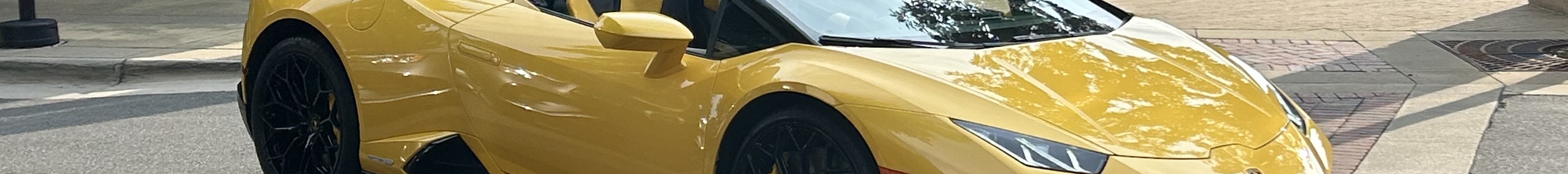 Lamborghini Huracán LP610-2 EVO RWD Spyder