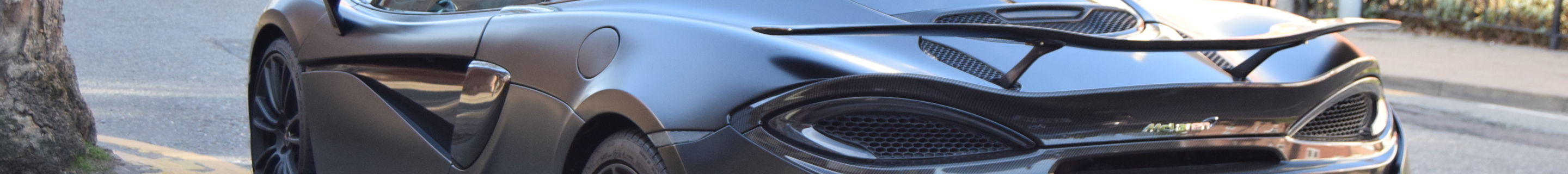 McLaren 570GT