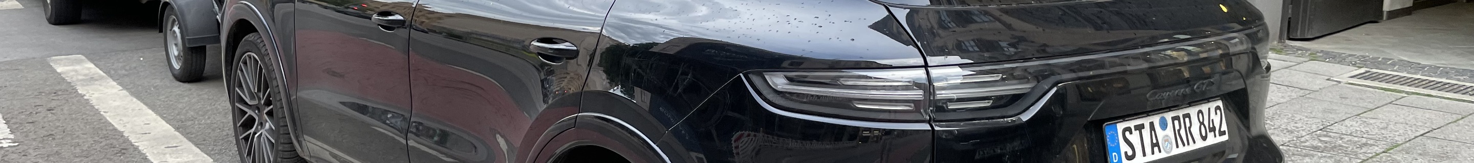 Porsche 9YA Cayenne GTS