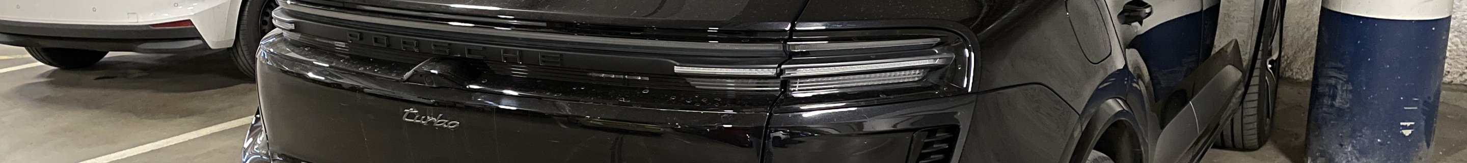 Porsche Macan EV Turbo