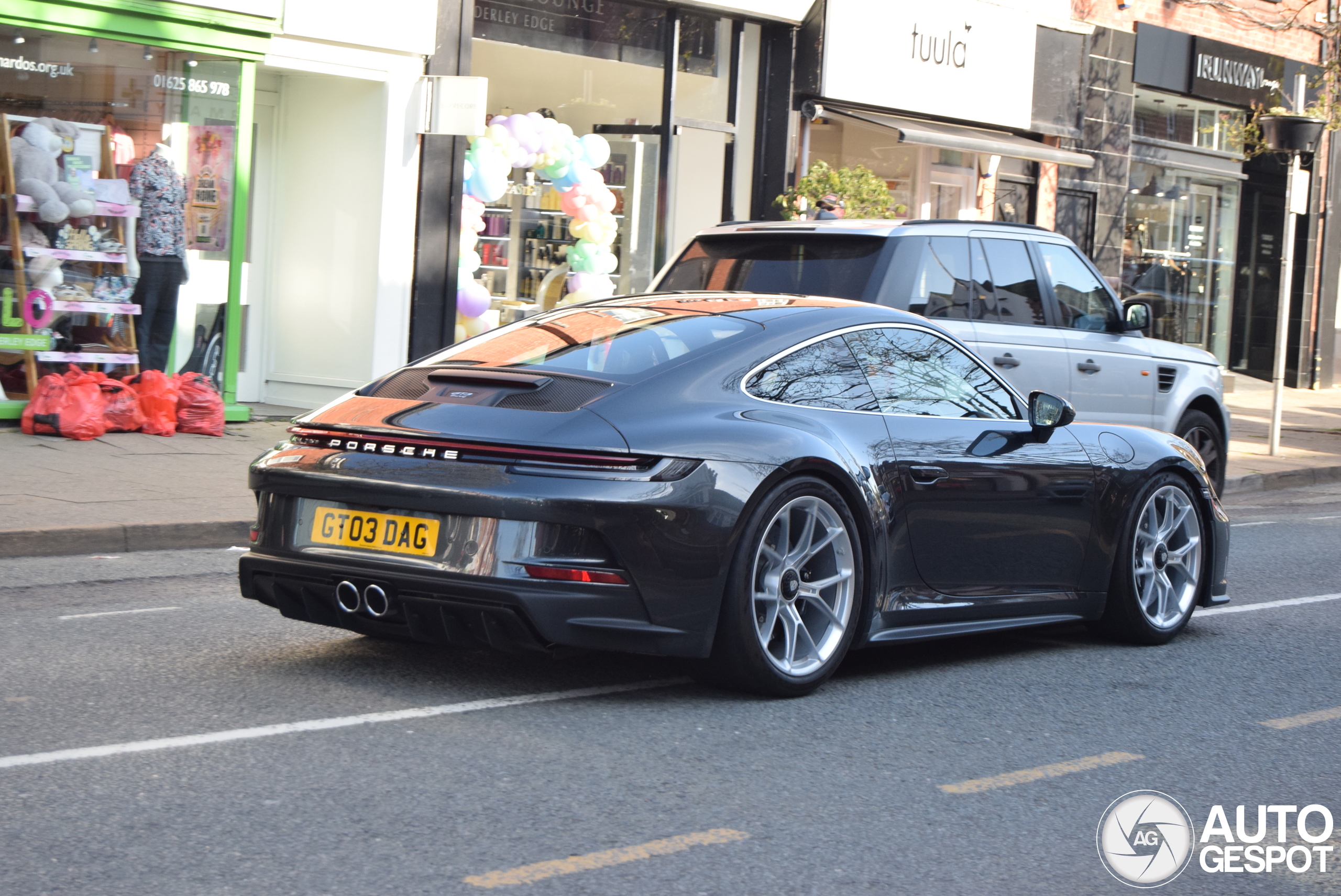 Porsche 992 GT3 Touring