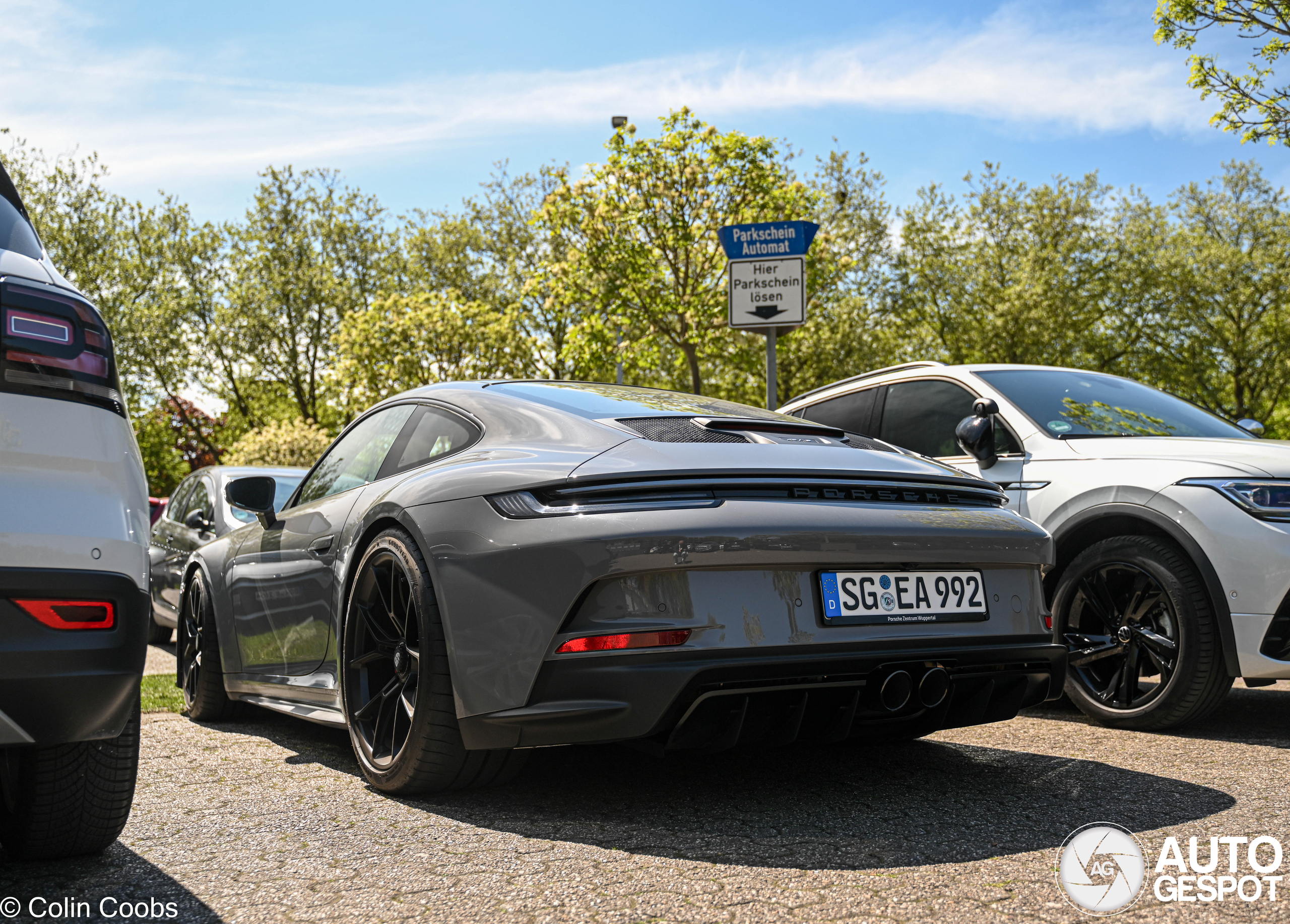 Porsche 992 GT3 Touring