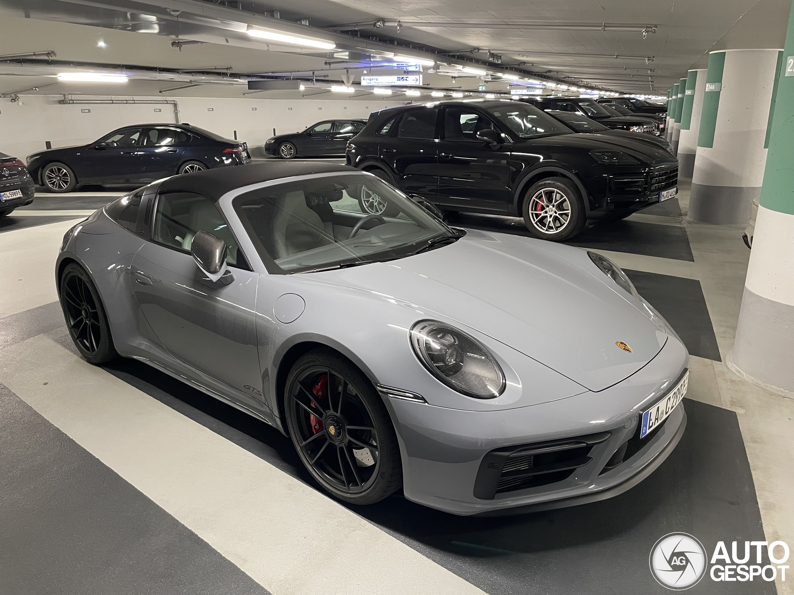 Porsche 992 Targa 4 GTS