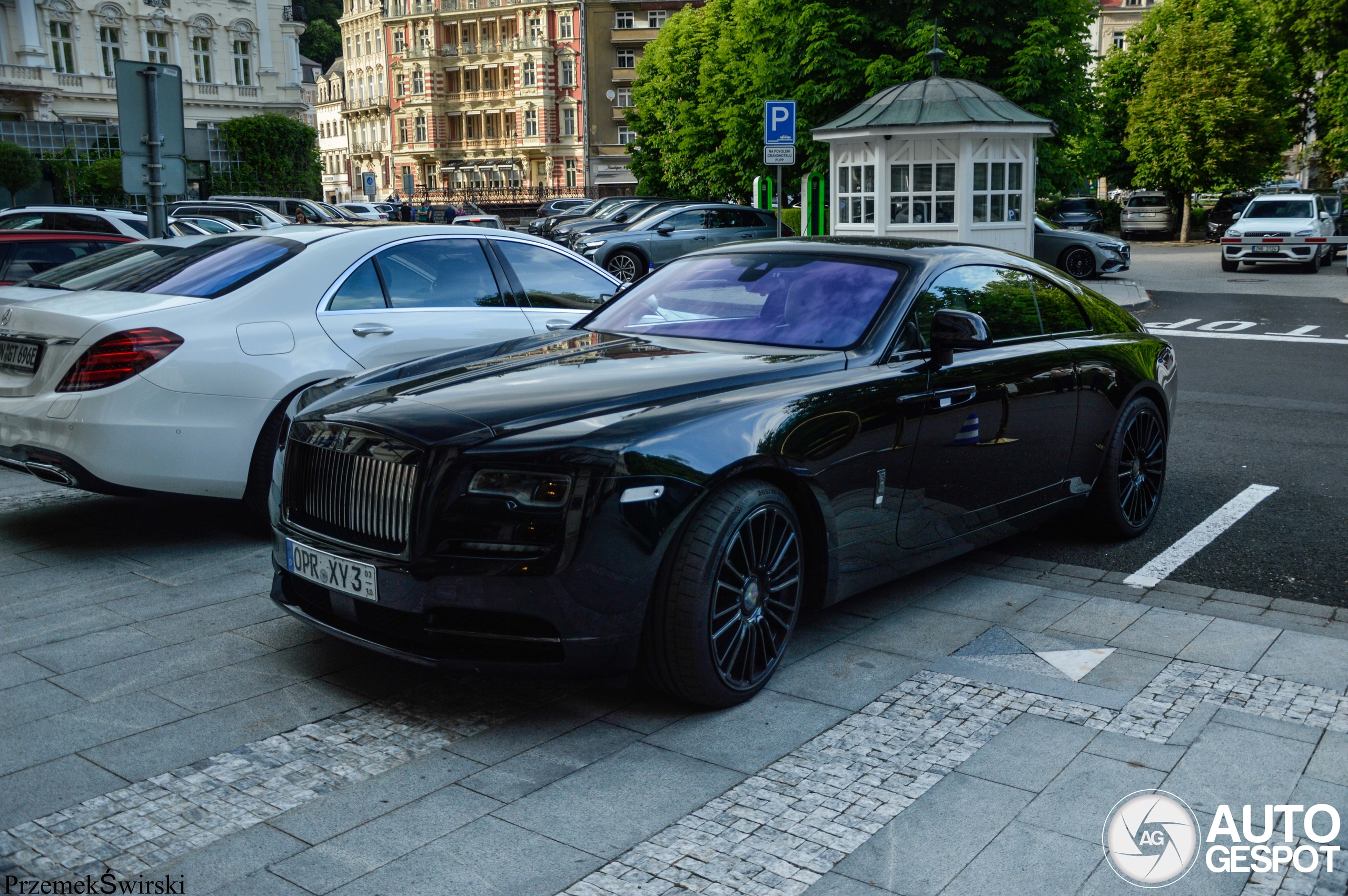 Rolls-Royce Wraith Black Badge