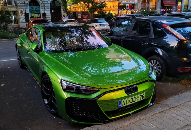 Audi RS E-Tron GT 2025