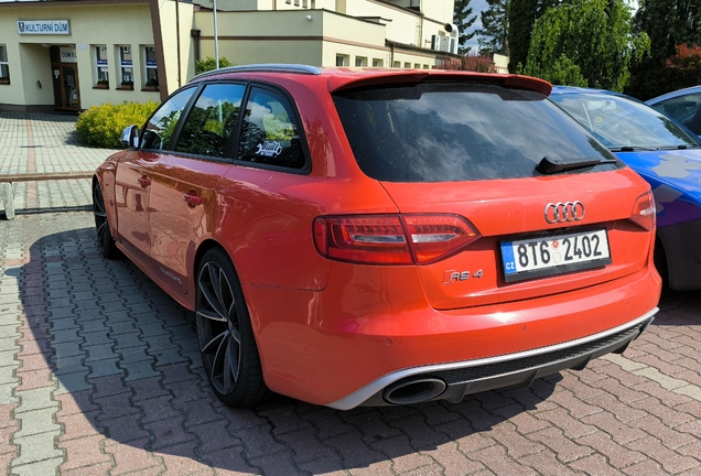 Audi RS4 Avant B8