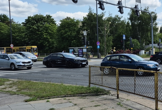 BMW M5 G90