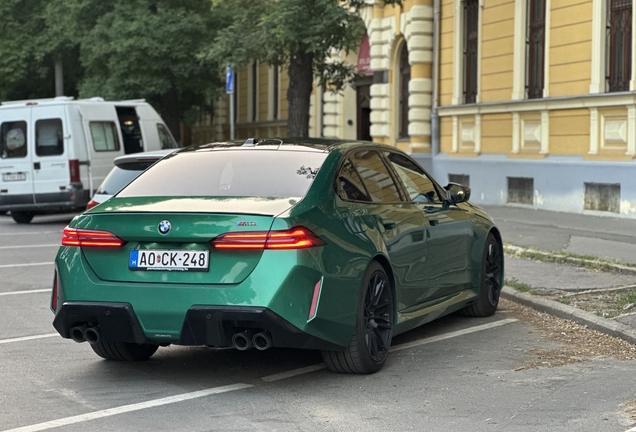 BMW M5 G90