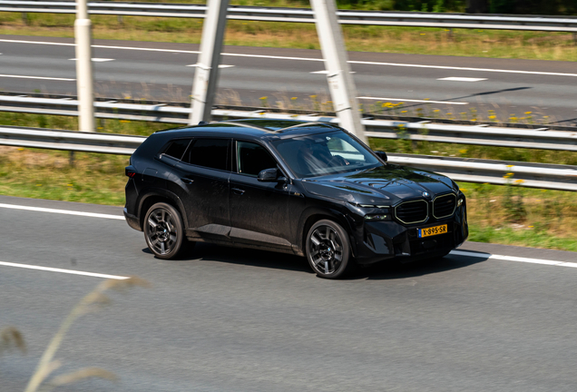 BMW XM G09